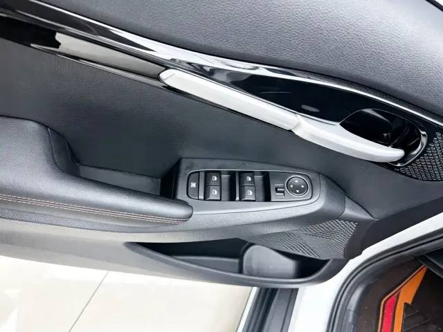 Kia Seltos — Фото автомобиля 13