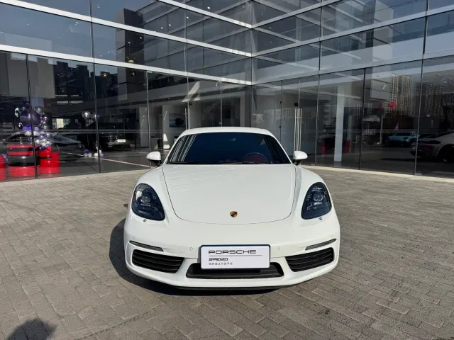 Porsche 718 — Фото автомобиля 2