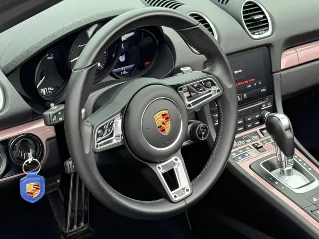 Porsche 718 — Фото автомобиля 7