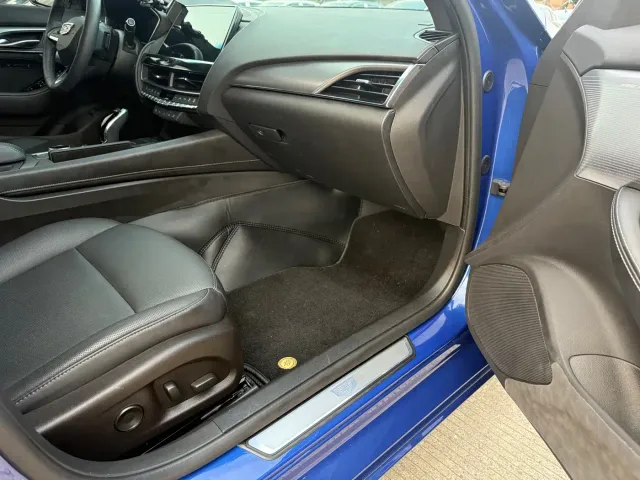Cadillac CT5 — Фото автомобиля 10