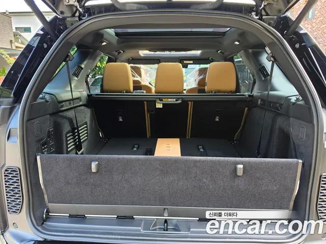 Land Rover Discovery — Фото автомобиля 12