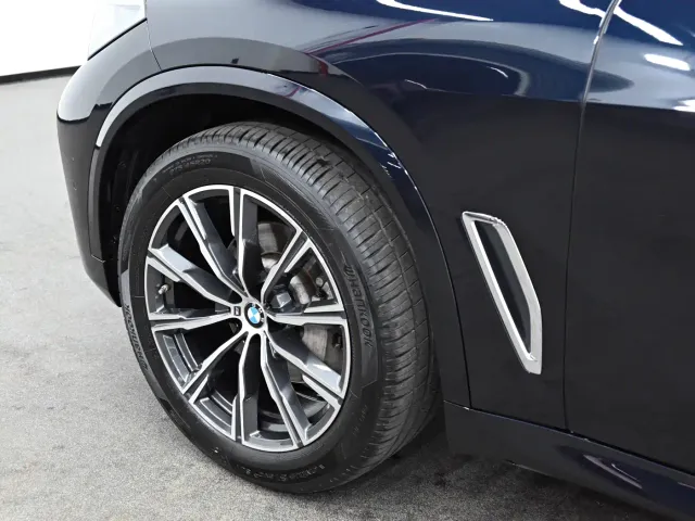 BMW X5 — Фото автомобиля 19