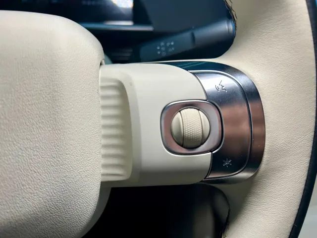 Toyota BoZhi 3X — Фото автомобиля 13