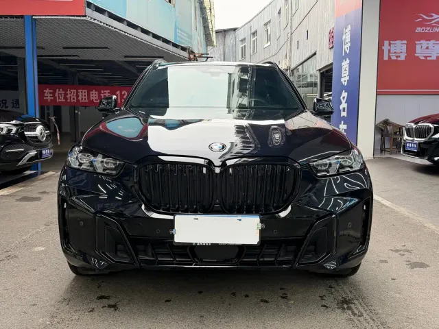 BMW X5 — Фото автомобиля 2