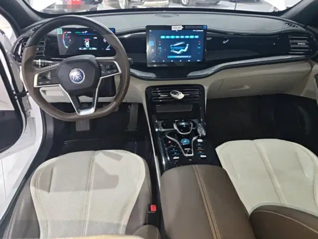 BYD Qin PLUS — Фото автомобиля 9