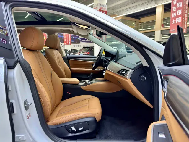 BMW BMW 6 Series GT 2021 Facelift 630i Luxury Design Package — Фото автомобиля 4