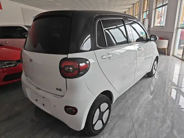 Xiaohu EV — Фото автомобиля 6