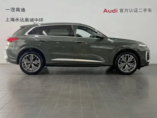 Audi Q5L — Фото автомобиля 3
