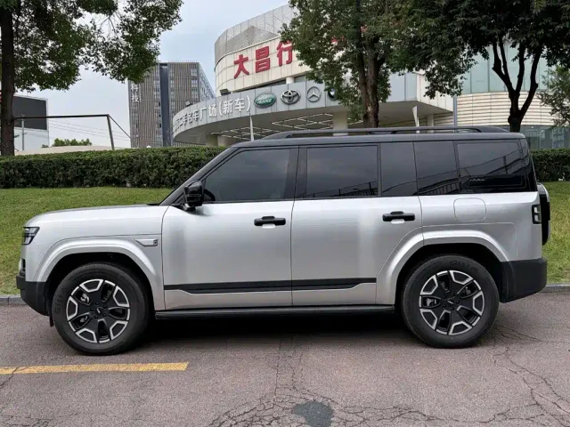 BYD FangChengBao Titanium 7 — Фото автомобиля 3