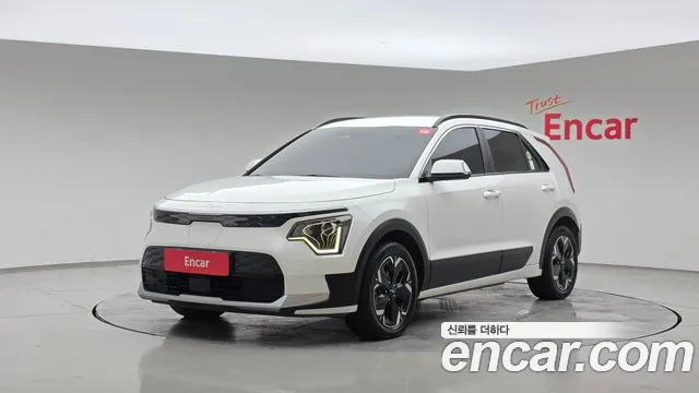 Фотография автомобиля — Kia Niro
