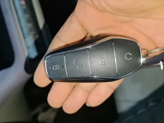 BYD Dolphin — Фото автомобиля 8