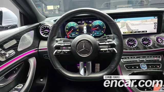 Mercedes-Benz CLS-Class — Фото автомобиля 13