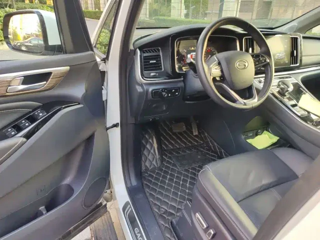 GAC Trumpchi M8 — Фото автомобиля 12