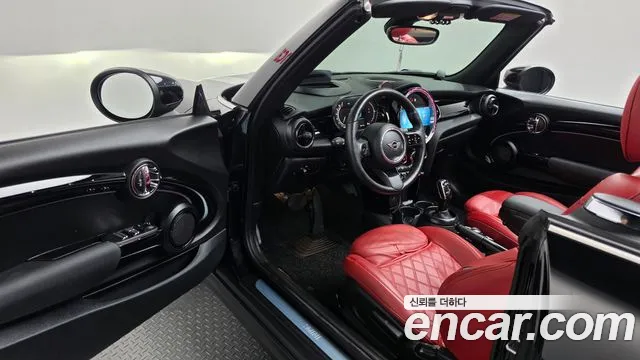 MINI Cooper Convertible — Фото автомобиля 15