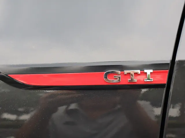 Volkswagen Golf GTI 2021 380TSI DSG GTI — Фото автомобиля 7