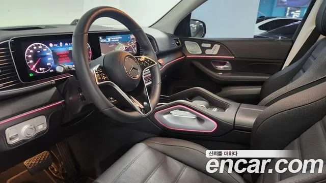 Mercedes-Benz GLE-Class — Фото автомобиля 15