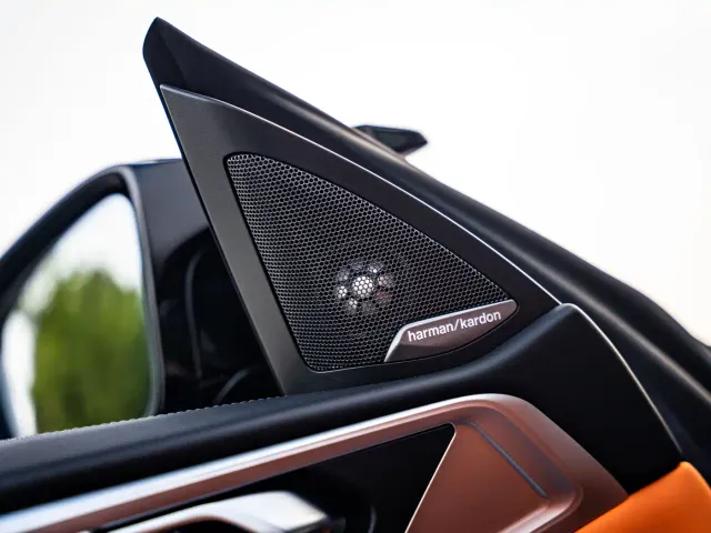 BMW M4 — Фото автомобиля 10