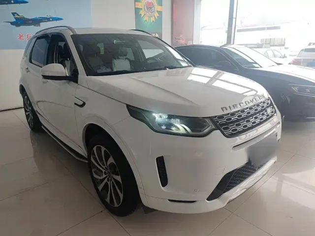 Land Rover Discovery Sport — Фото автомобиля 3