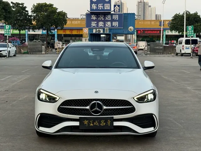 Mercedes-Benz C-Class — Фото автомобиля 2