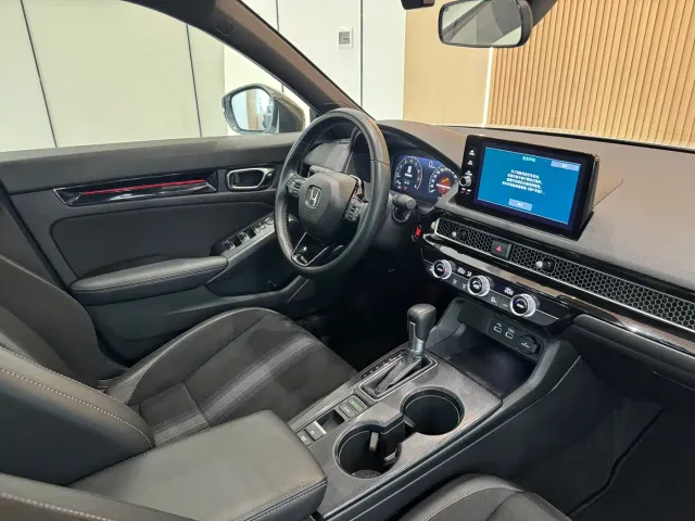 Honda Civic — Фото автомобиля 10