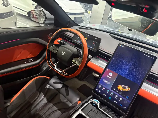 Hozon Neta GT — Фото автомобиля 9