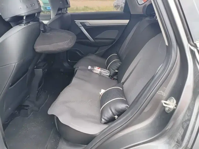Geely Binyue — Фото автомобиля 16