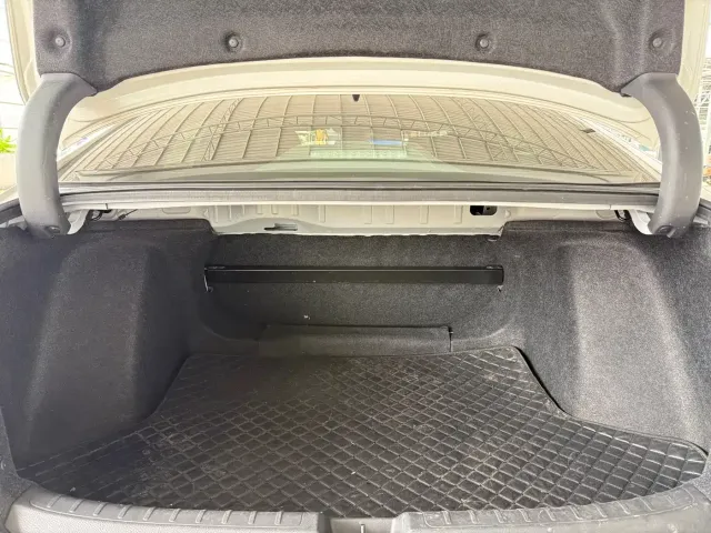 Honda Civic — Фото автомобиля 12