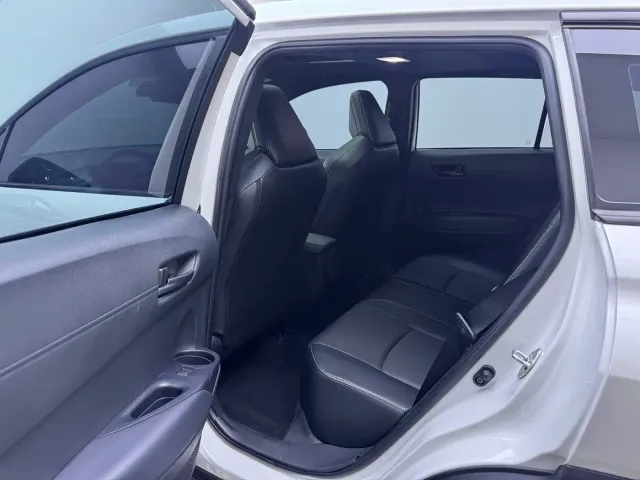 Toyota Corolla Cross — Фото автомобиля 9