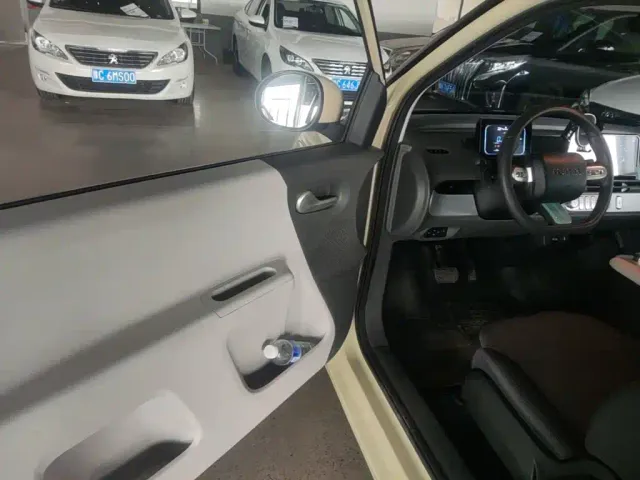 Changan Lumin — Фото автомобиля 15
