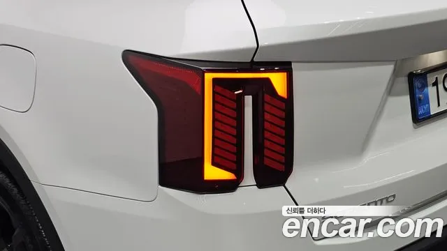 Kia Sorento — Фото автомобиля 8