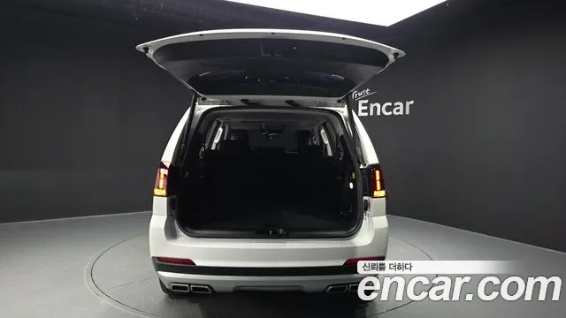 Kia Mohave The Master — Фото автомобиля 27