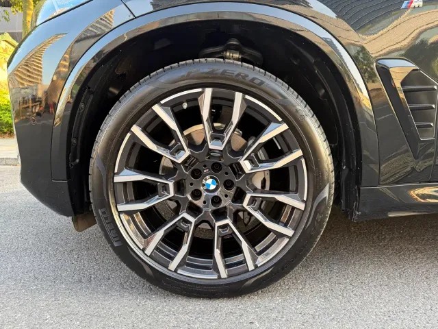 BMW X5 — Фото автомобиля 6