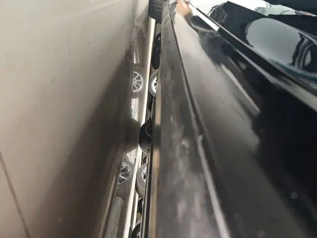 Tesla Model 3 — Фото автомобиля 20