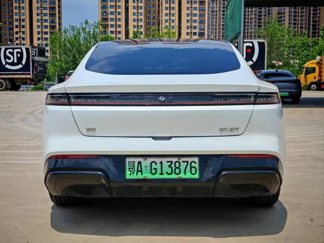 Dongfeng eπ 007 — Фото автомобиля 9