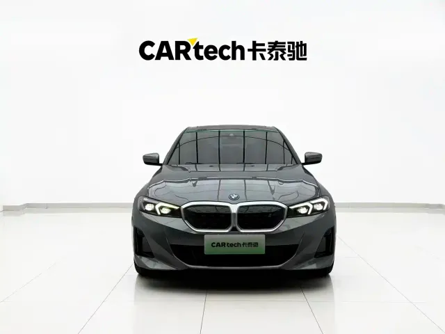 BMW i3 — Фото автомобиля 3