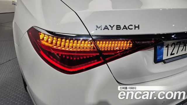 Mercedes-Benz S-Class — Фото автомобиля 21