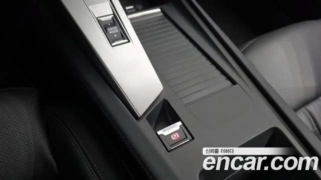 Peugeot 408 1.2 Pure Tech Allure — Фото автомобиля 29