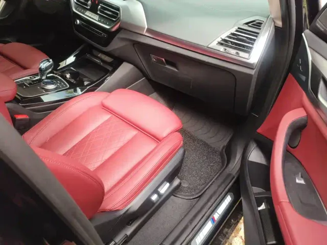 BMW iX3 — Фото автомобиля 15