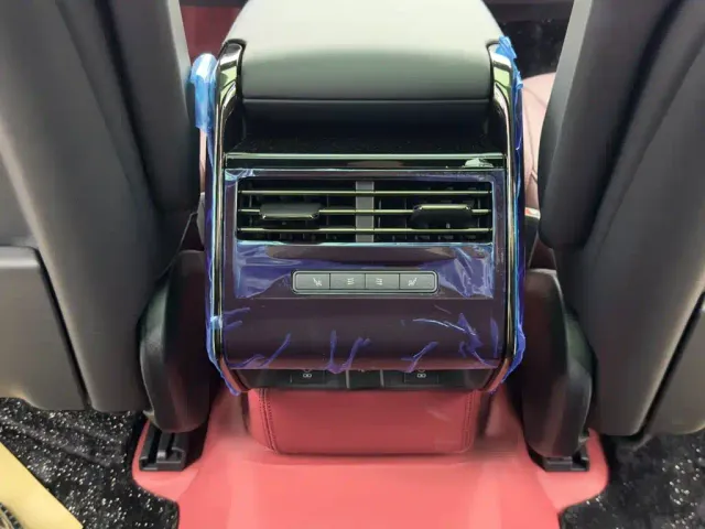 Land Rover Range Rover Sport — Фото автомобиля 14