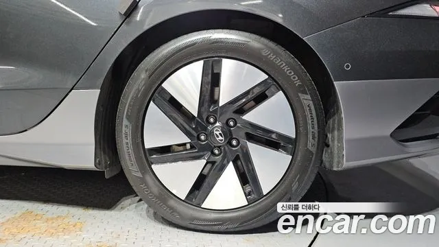 Hyundai Ioniq 6 — Фото автомобиля 6