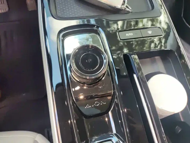 GAC Aion S Plus — Фото автомобиля 15