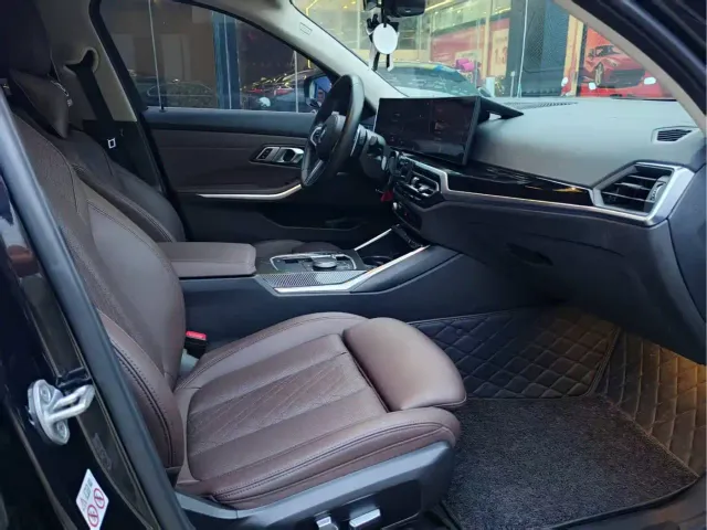 BMW 3 Series — Фото автомобиля 2
