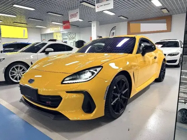 Фотография автомобиля — Subaru BRZ