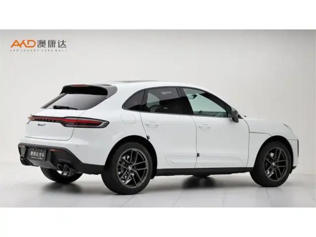 Porsche Macan — Фото автомобиля 3