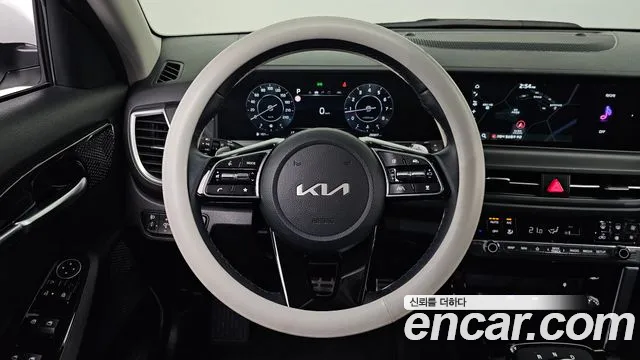 Kia Seltos — Фото автомобиля 19