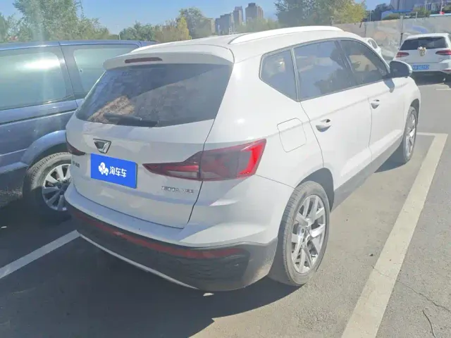 Jetta VS5 — Фото автомобиля 3