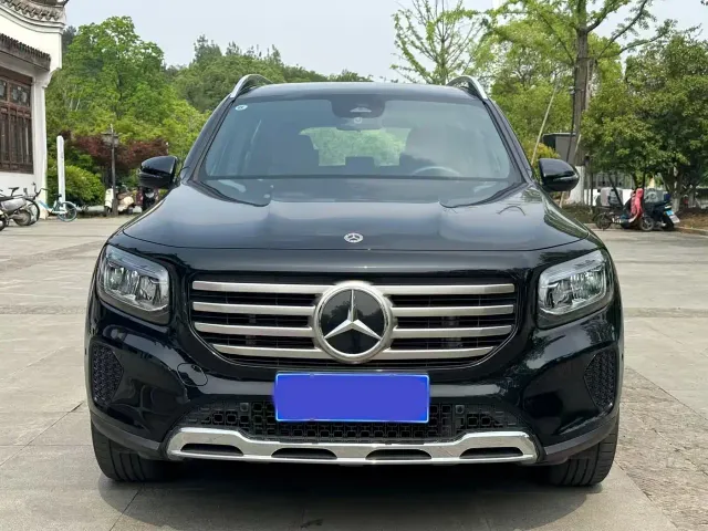 Mercedes-Benz GLB-Class — Фото автомобиля 2