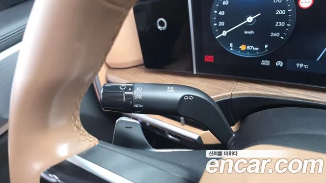 Hyundai Santa Fe MX5 — Фото автомобиля 22