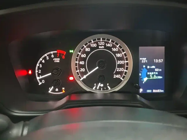 Toyota Frontlander 2022 2.0L CVT Leading Edition — Фото автомобиля 11