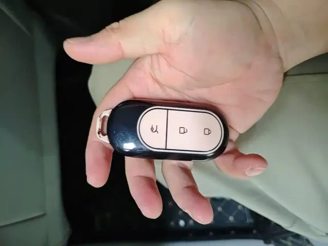 Leapmotor B10 — Фото автомобиля 8